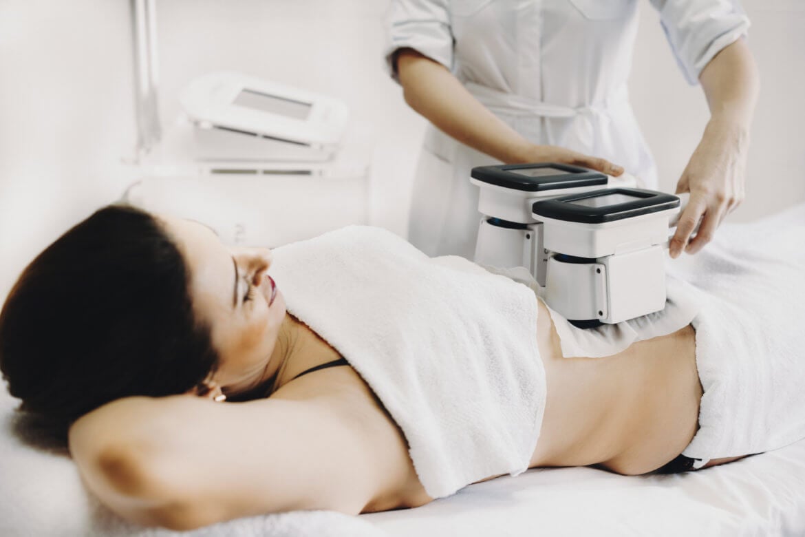Exploring Cryolipolysis: The Machine, Side Effects, and More